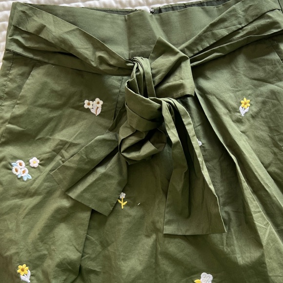 Green J Crew Embroidered Skirt - Picture 3 of 8